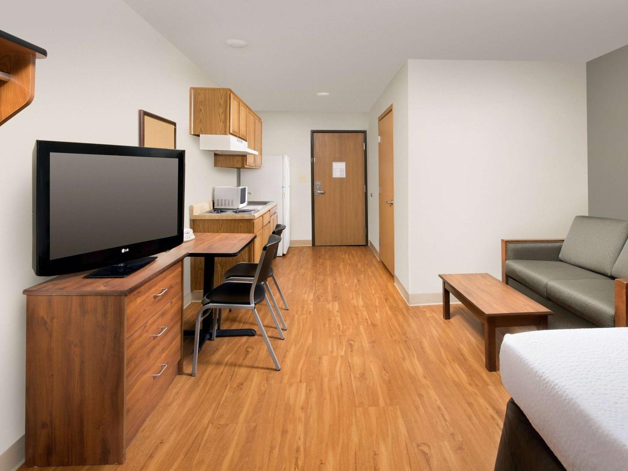 Extended Stay America Select Suites - Fort Myers - Northeast Eksteriør billede
