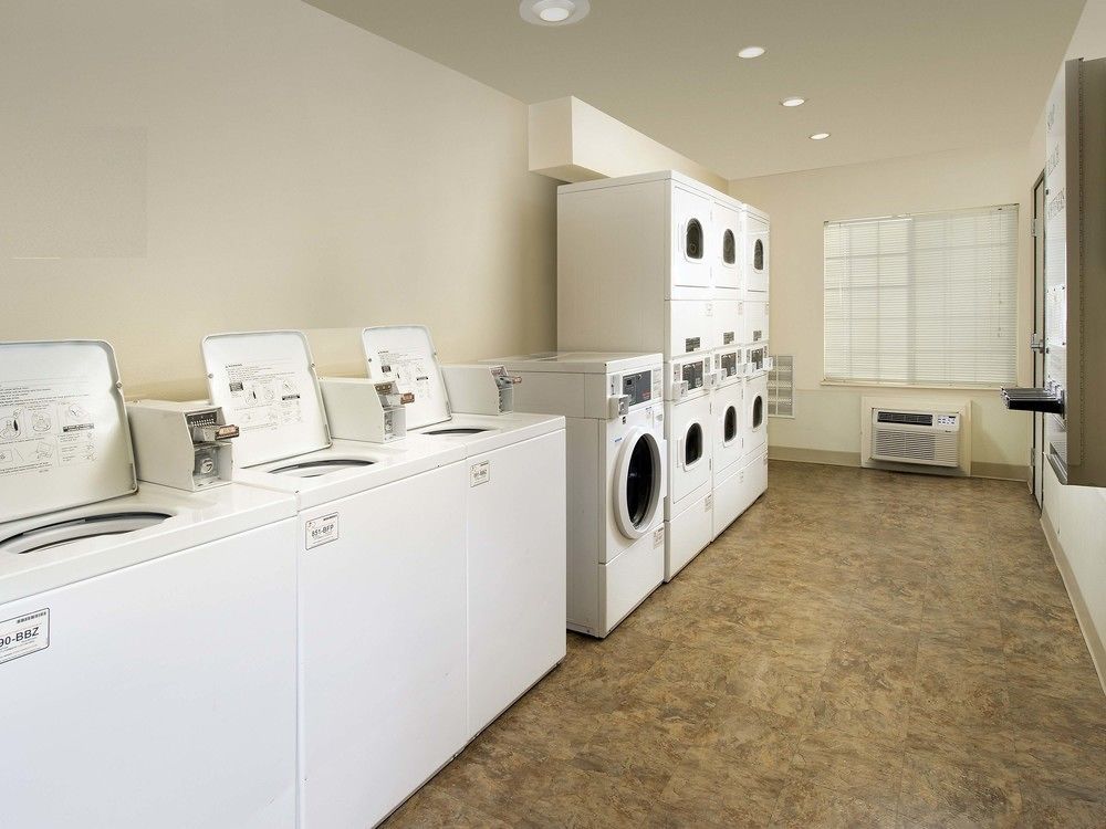 Extended Stay America Select Suites - Fort Myers - Northeast Eksteriør billede